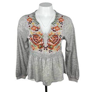 THML Anthropologie Boho V Neck Floral Embroidered Top Sz XS Gray